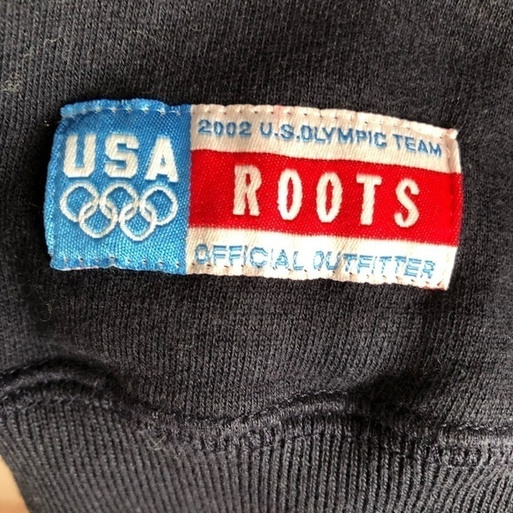 2002 Vintage Collectible Olympic Roots Sweater - Picture 3 of 7